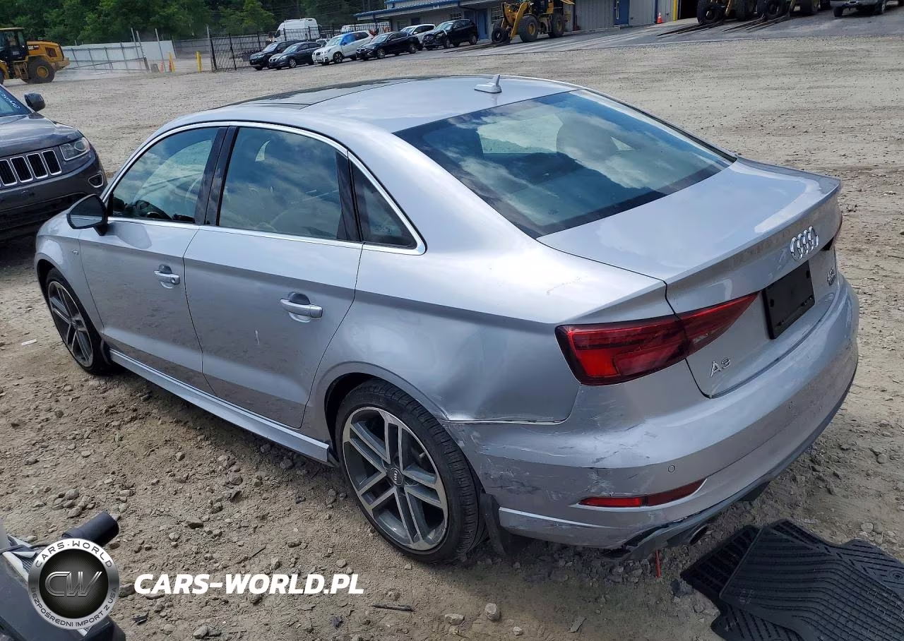 2018 Audi A3 Premium Plus VIN:WAUJ8GFF9J1040376 - 2