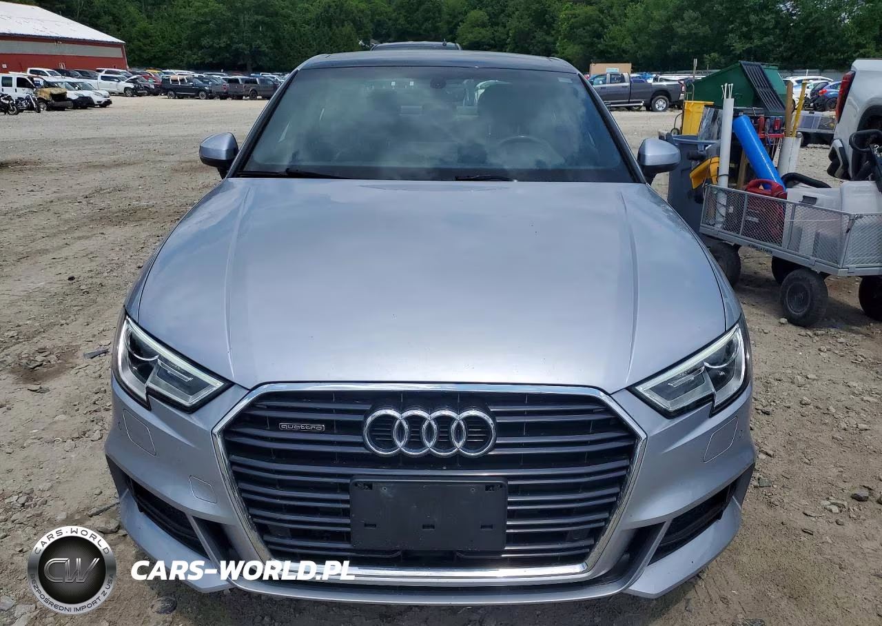 2018 Audi A3 Premium Plus VIN:WAUJ8GFF9J1040376 - 5