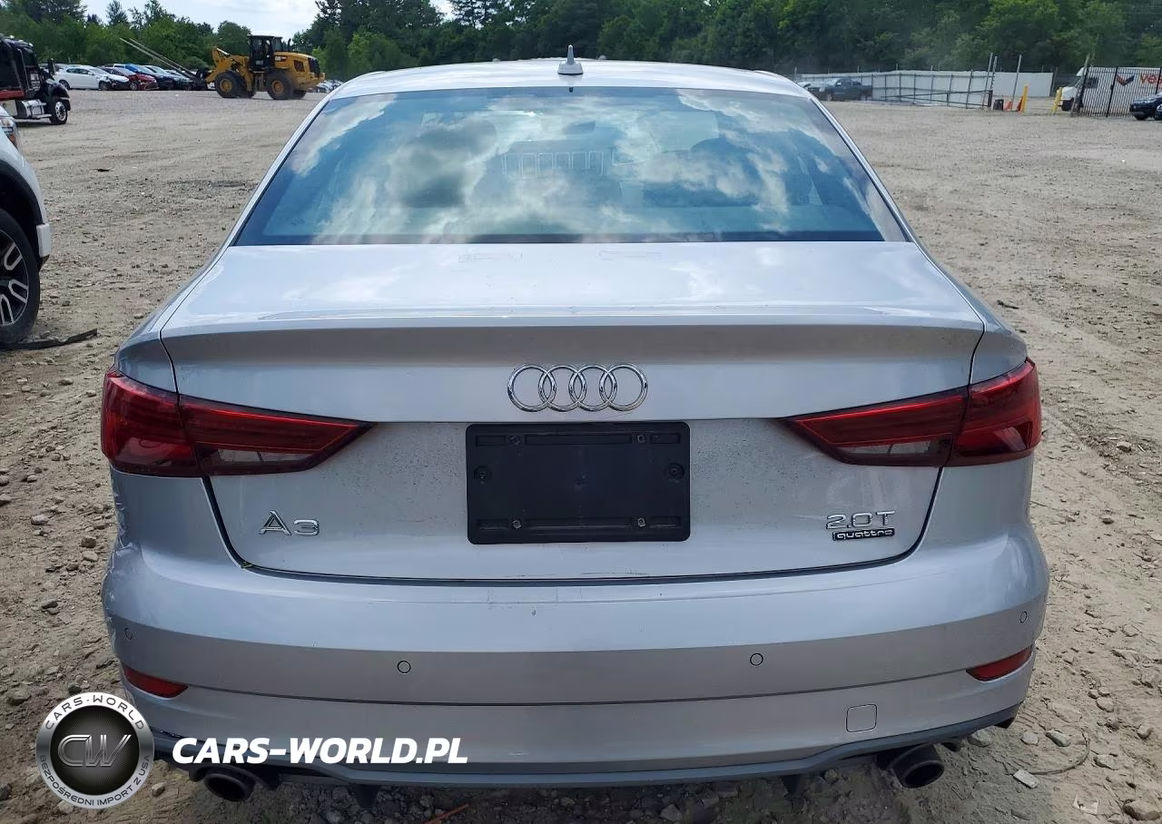 2018 Audi A3 Premium Plus VIN:WAUJ8GFF9J1040376 - 6
