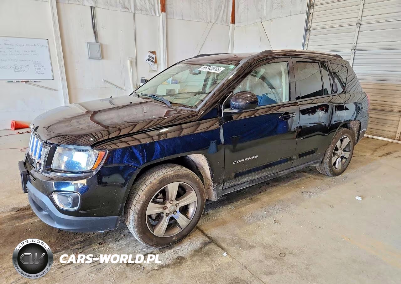 2017 Jeep Compass Latitude – zdjęcie 1 z 13
