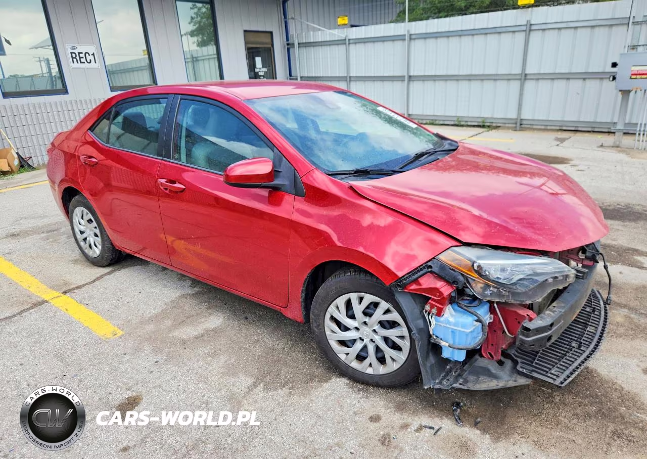 2017 Toyota Corolla Le VIN:2T1BURHE4HC949179 - 4
