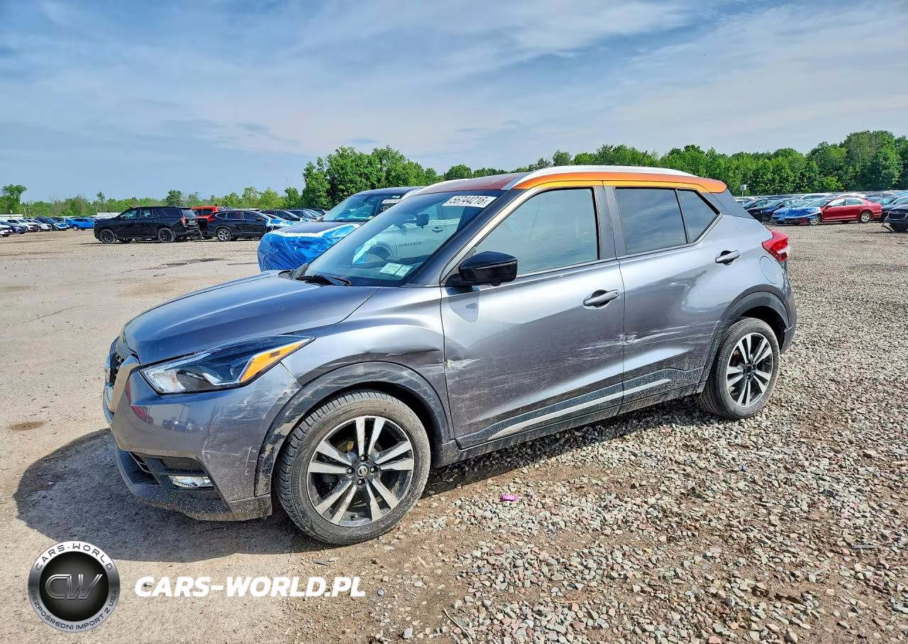 2018 Nissan Kicks S