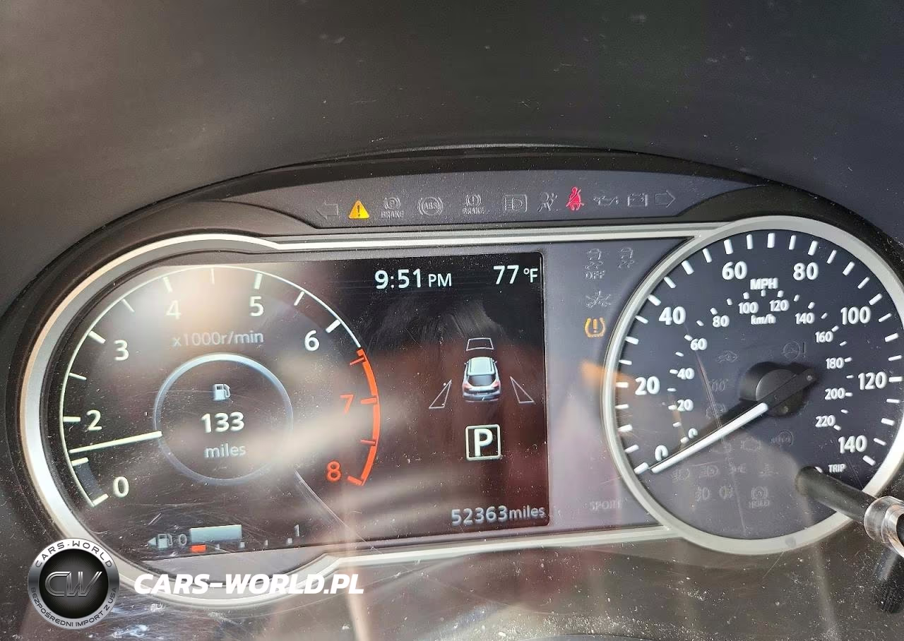 2018 Nissan Kicks S VIN:3N1CP5CU2JL525928 - 9