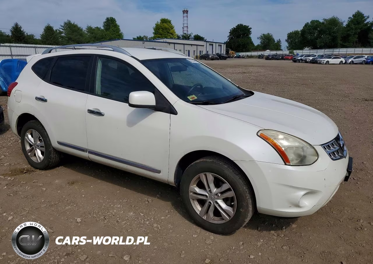 2012 Nissan Rogue S VIN:JN8AS5MV1CW389058 - 4