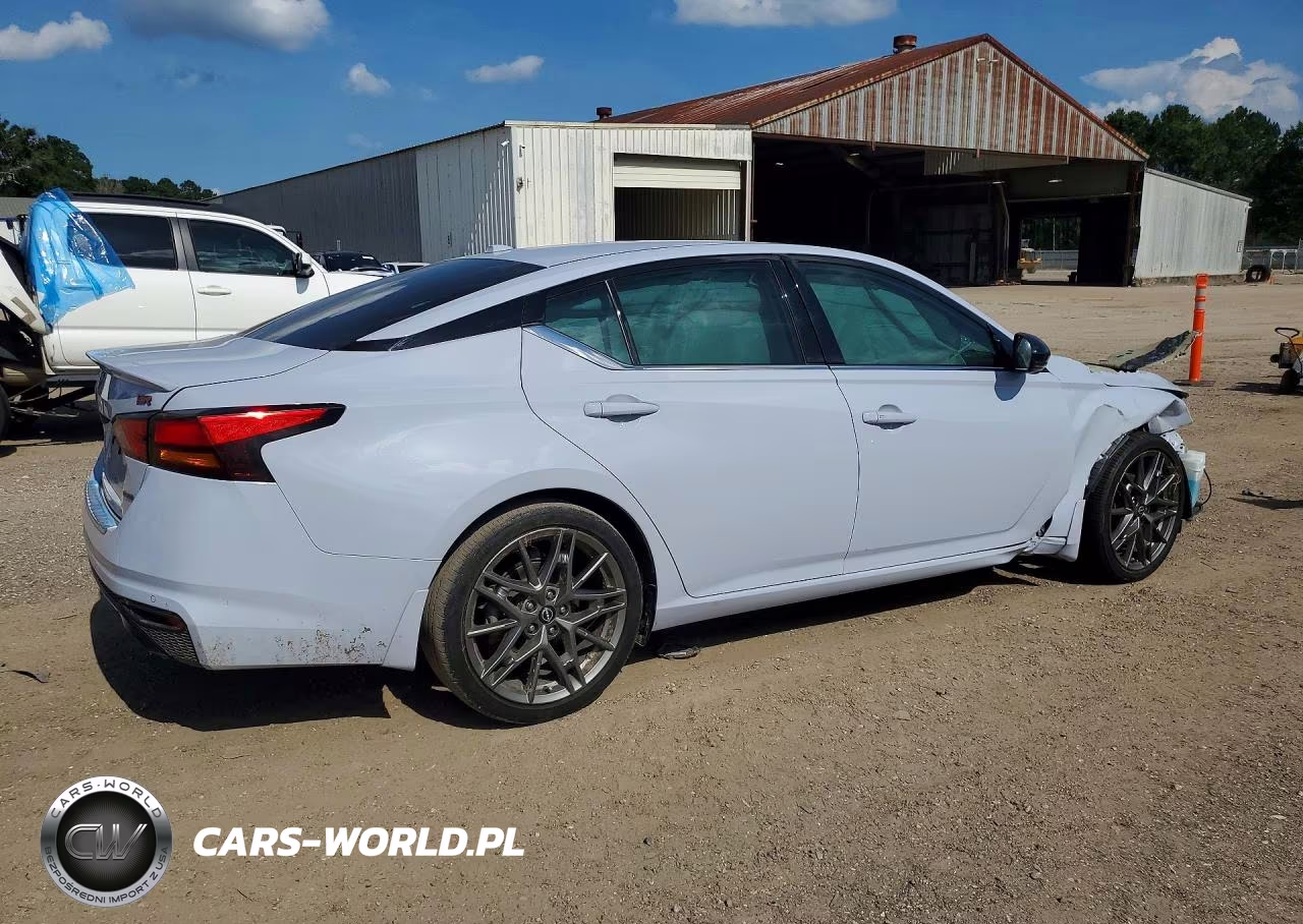 2023 Nissan Altima Sr VIN:1N4AL4CV7PN386543 - 3