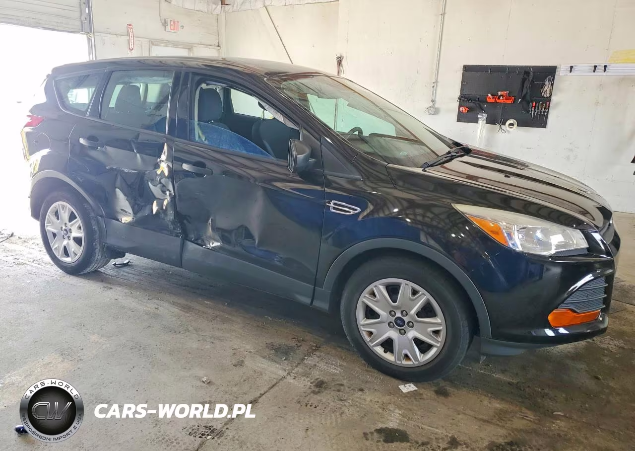 2016 Ford Escape S VIN:1FMCU0F77GUA94480 - 4