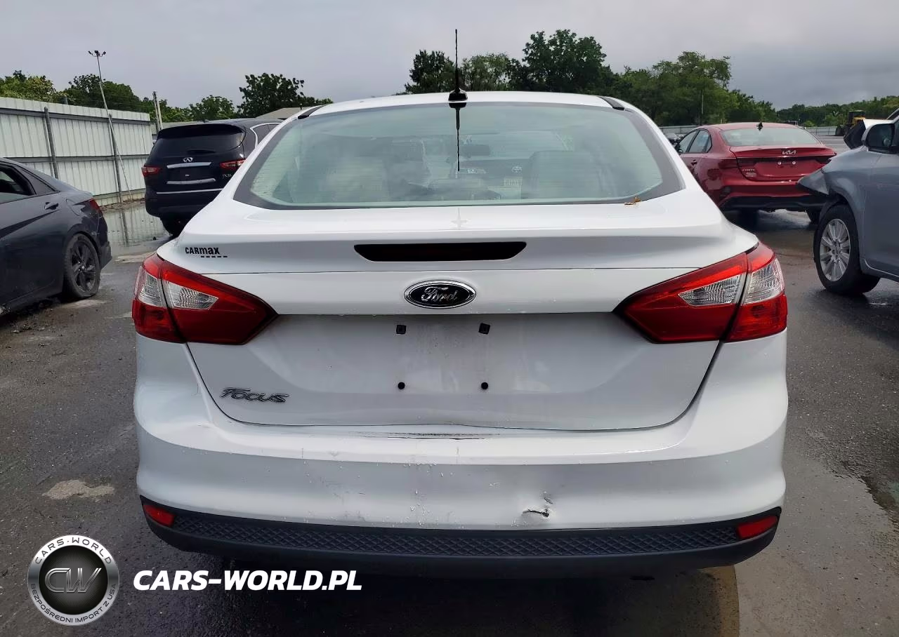 2014 Ford Focus Se VIN:1FADP3F28EL309816 - 6