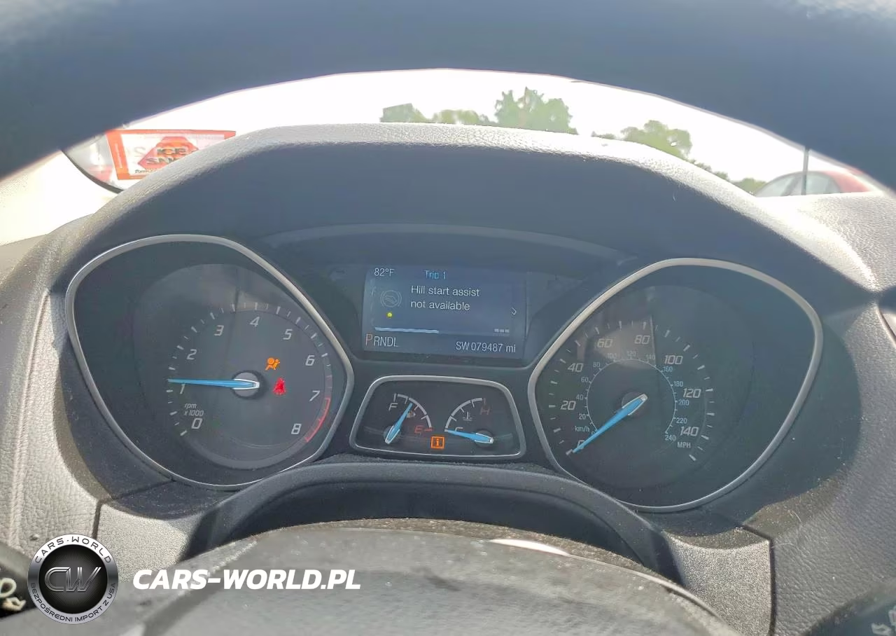 2014 Ford Focus Se VIN:1FADP3F28EL309816 - 9