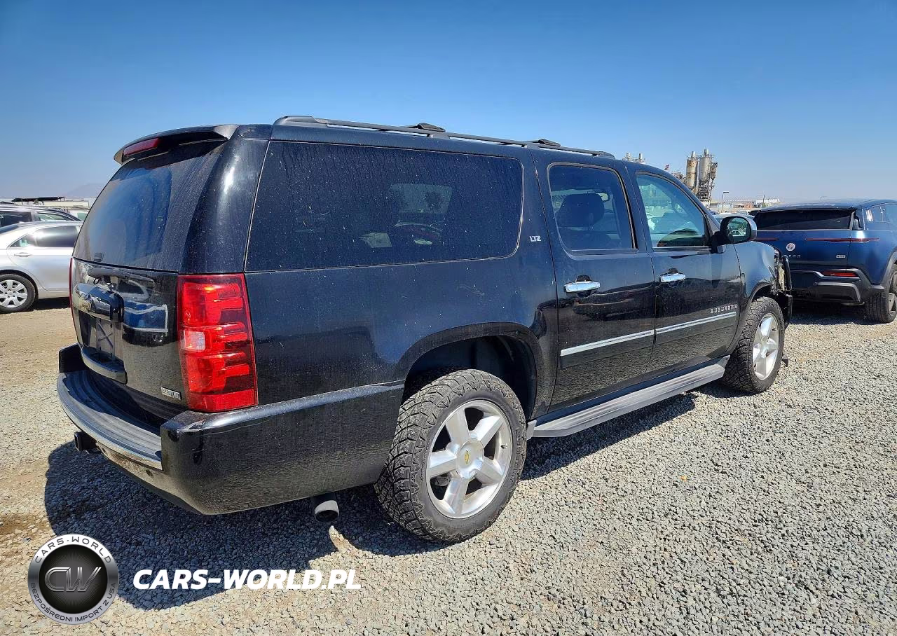 2011 Chevrolet Suburban K1500 Ltz VIN:1GNSKKE30BR244576 - 3