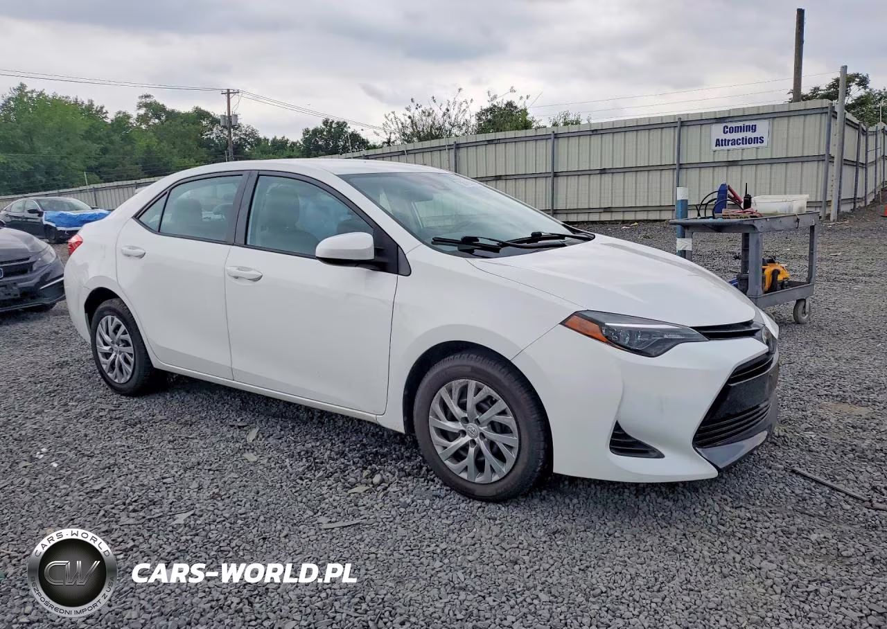 2019 Toyota Corolla Le VIN:2T1BURHE2KC189941 - 4