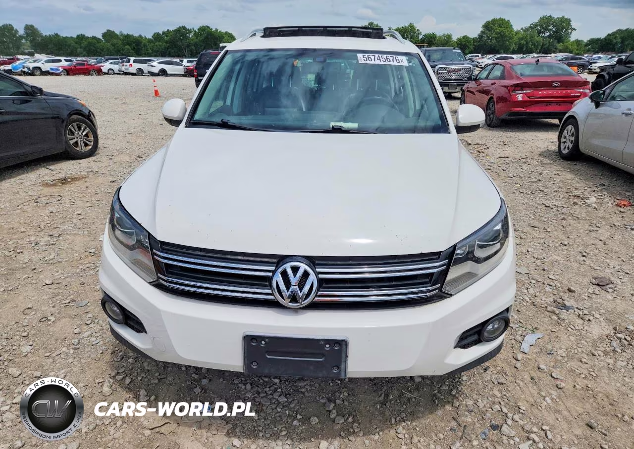 2012 Volkswagen Tiguan S VIN:WVGAV7AX0CW001804 - 5