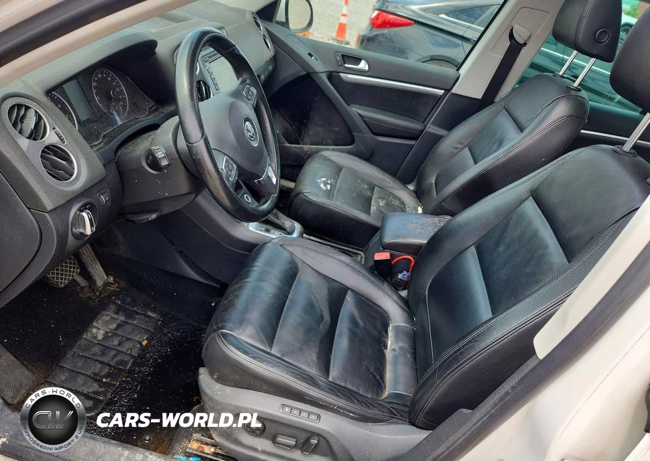 2012 Volkswagen Tiguan S VIN:WVGAV7AX0CW001804 - 7