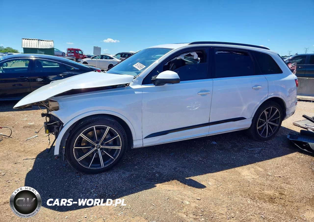 2020 Audi Q7 Premium Plus