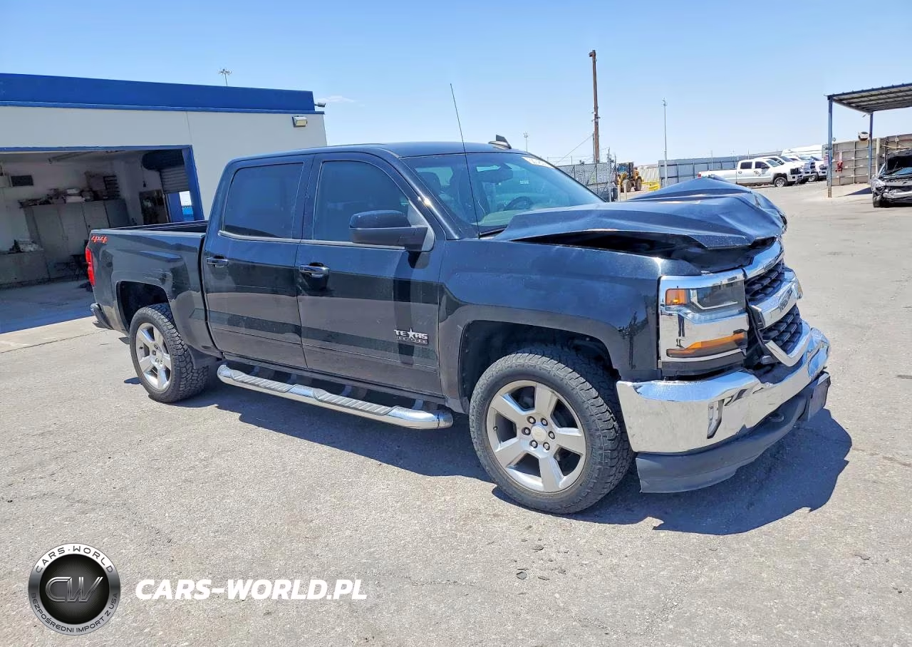 2018 Chevrolet Silverado K1500 Lt VIN:3GCUKREC0JG608990 - 4
