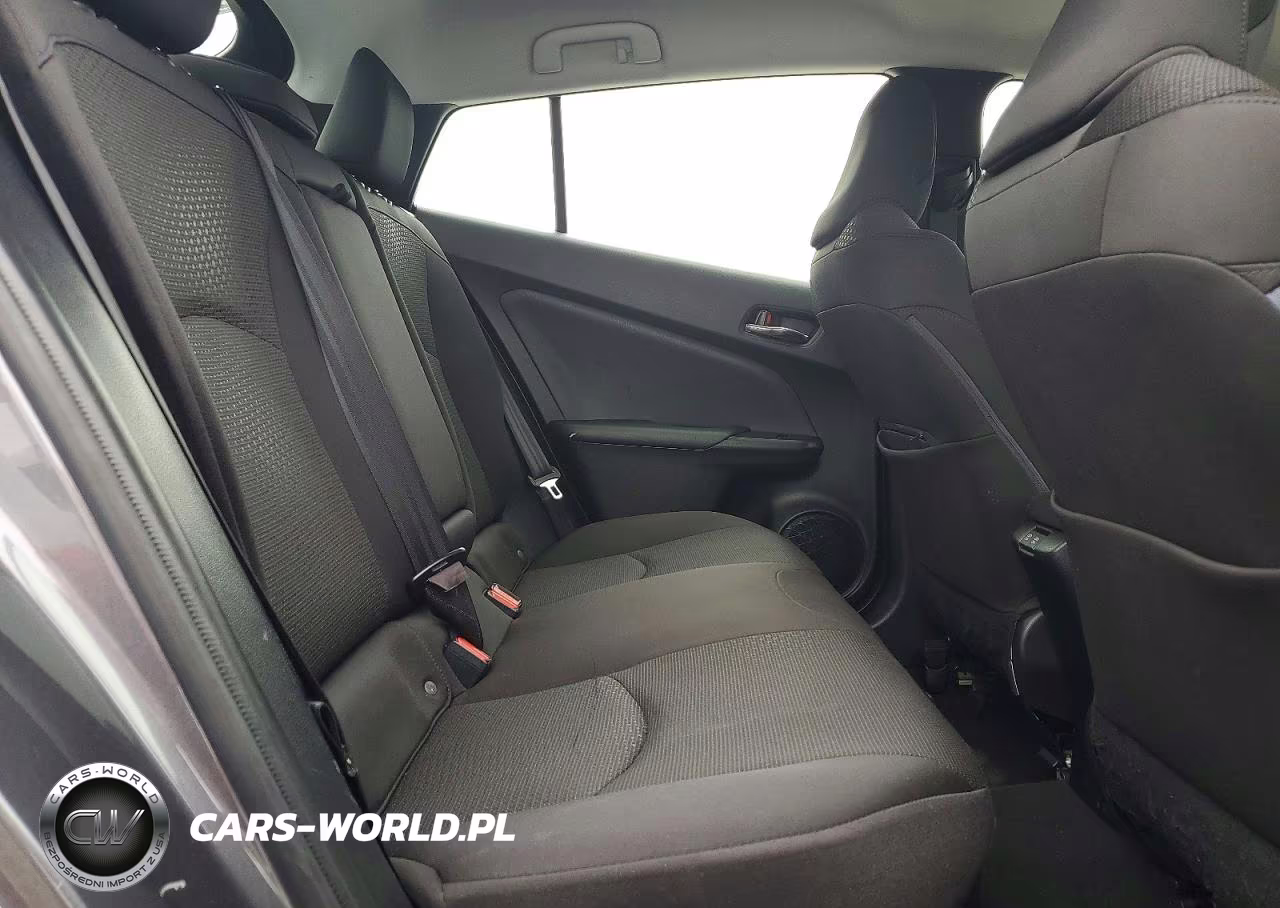 2019 Toyota Prius Le VIN:JTDKARFU6K3076070 - 11