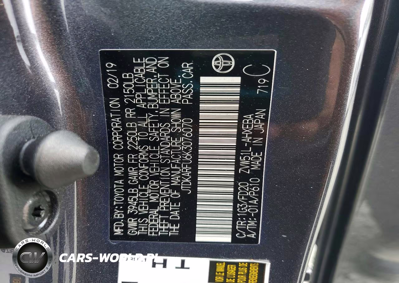 2019 Toyota Prius Le VIN:JTDKARFU6K3076070 - 13