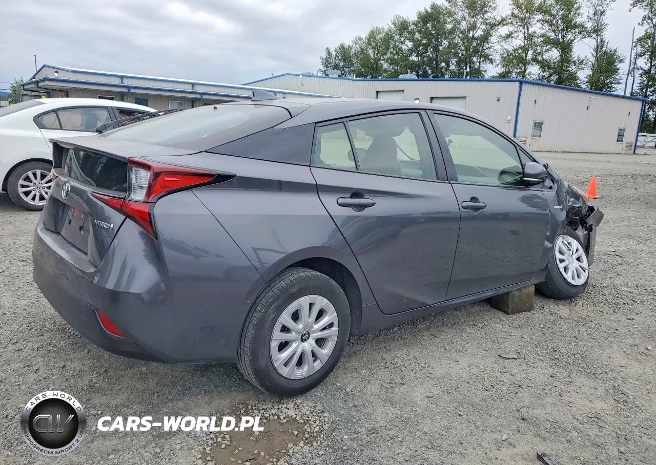 2019 Toyota Prius Le VIN:JTDKARFU6K3076070 - 3