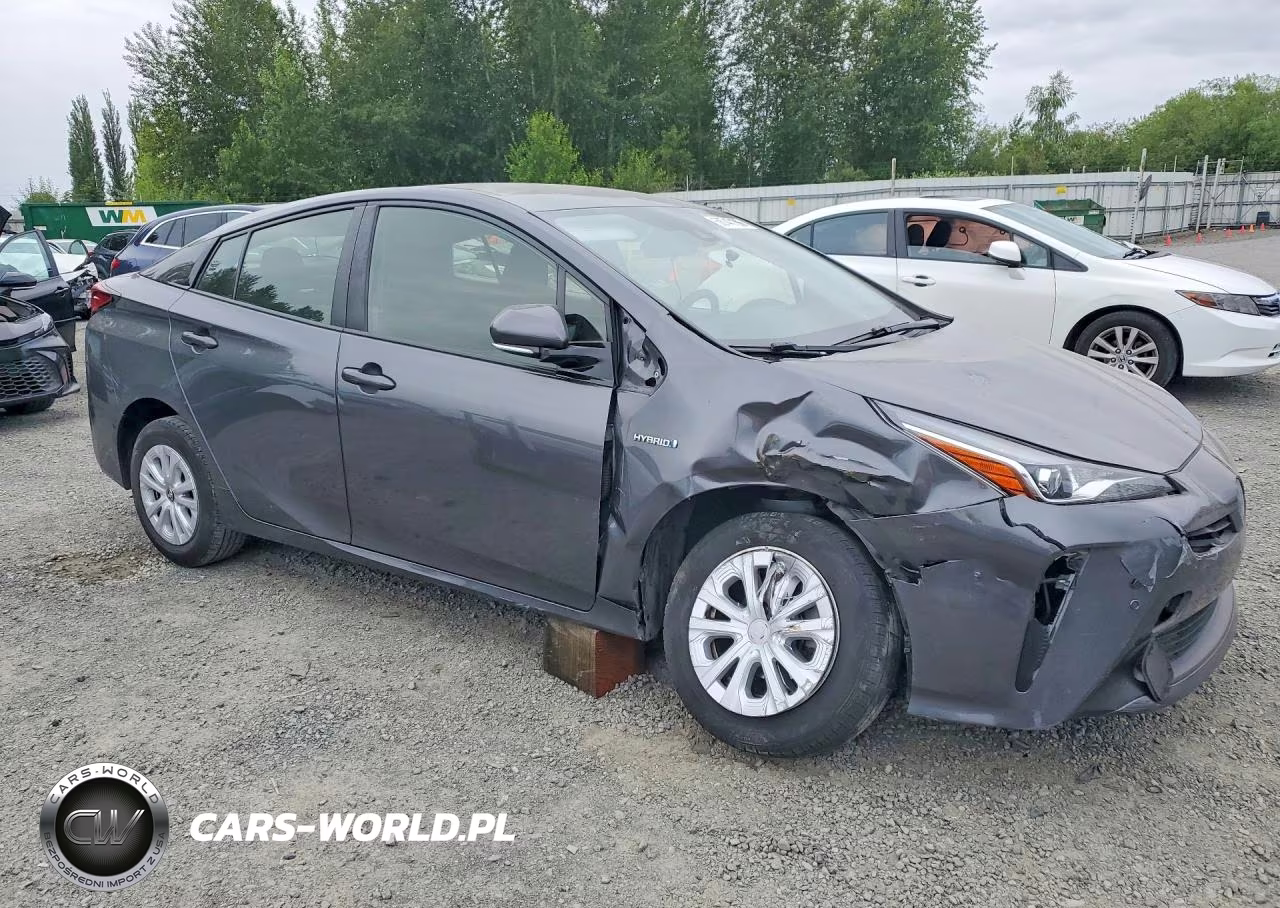 2019 Toyota Prius Le VIN:JTDKARFU6K3076070 - 4