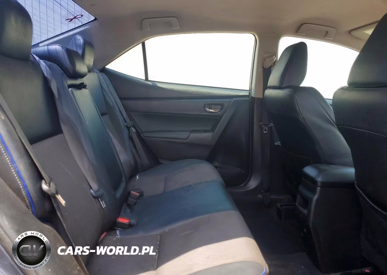 2018 Toyota Corolla Se VIN:5YFBURHE0JP834374 - 10