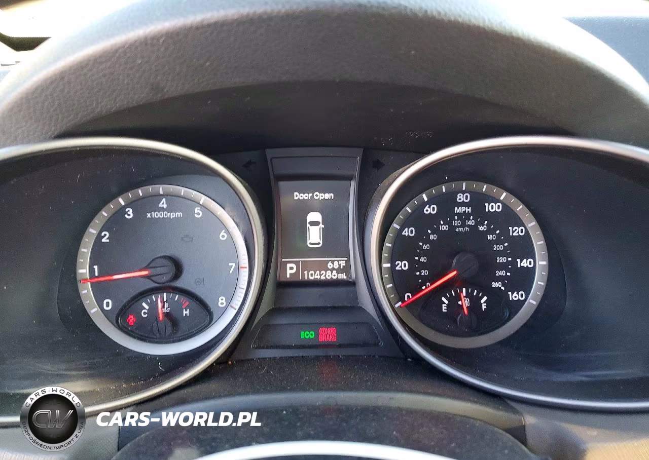 2016 Hyundai Santa Fe Sport 2.4L VIN:5XYZT3LB0GG379101 - 9