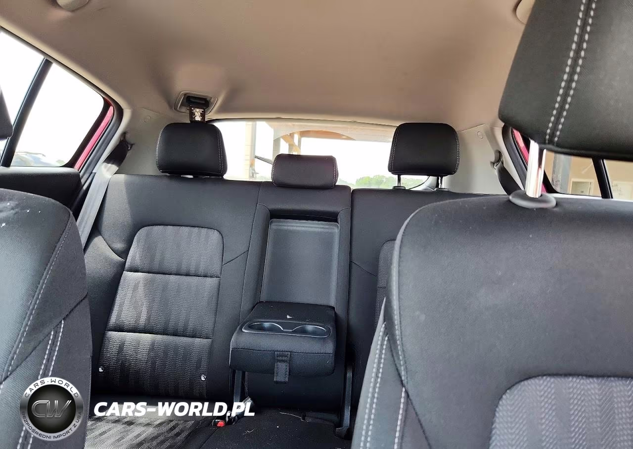 2020 Kia Sportage Lx VIN:KNDPM3AC8L7726343 - 10