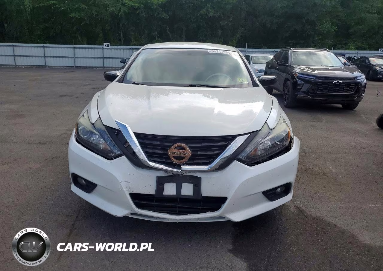 2017 Nissan Altima 2.5 Sr VIN:1N4AL3AP4HC179037 - 5