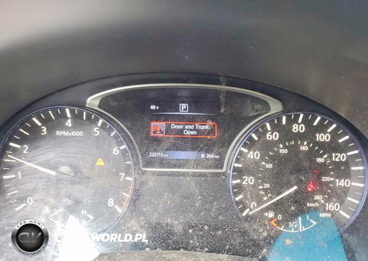 2017 Nissan Altima 2.5 Sr VIN:1N4AL3AP4HC179037 - 9