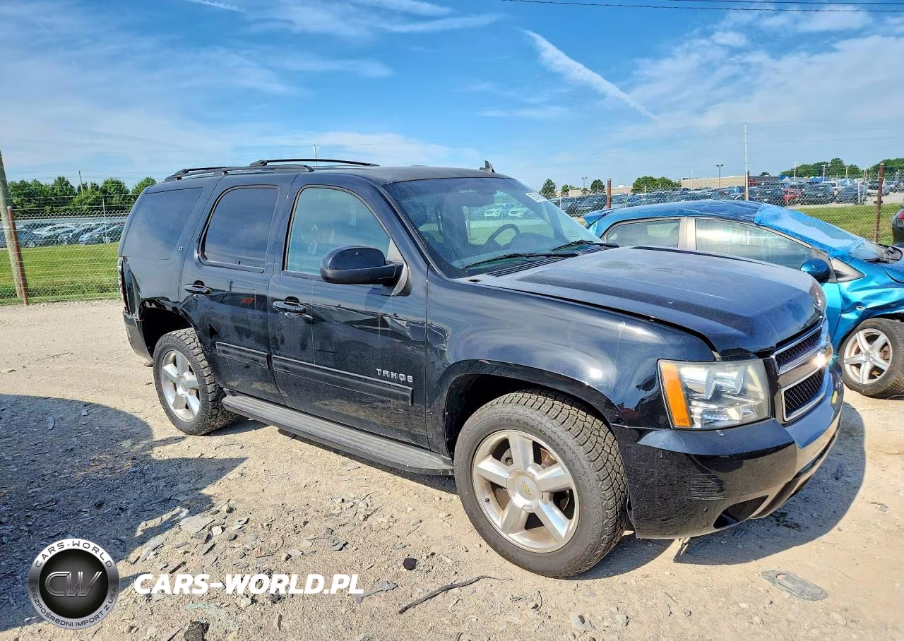 2013 Chevrolet Tahoe C1500 Lt VIN:1GNSCBE05DR210798 - 4