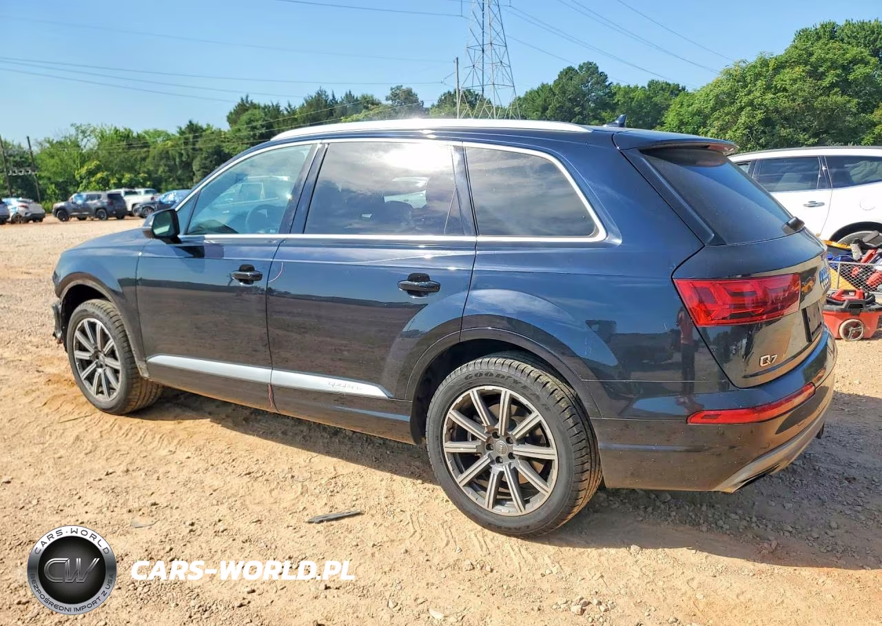 2017 Audi Q7 VIN:WA1LAAF7XHD009999 - 2