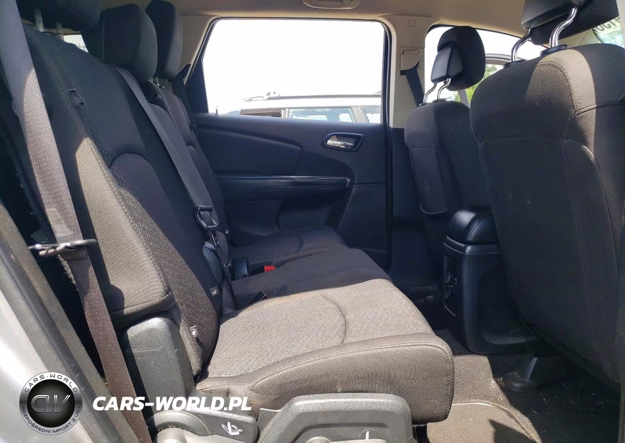 2018 Dodge Journey Se VIN:3C4PDCAB8JT421246 - 11