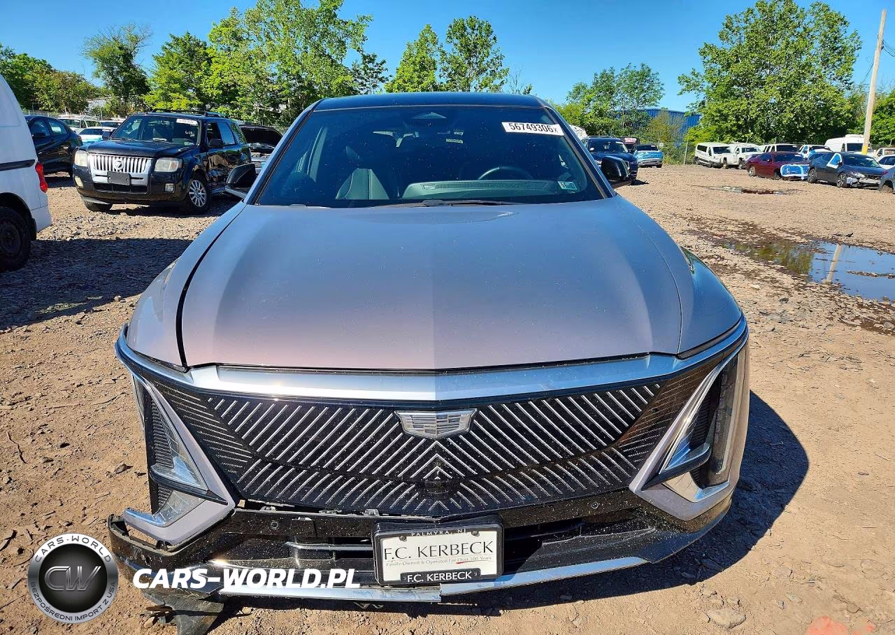 2024 Cadillac Lyriq Tech VIN:1GYKPMRL0RZ124992 - 5