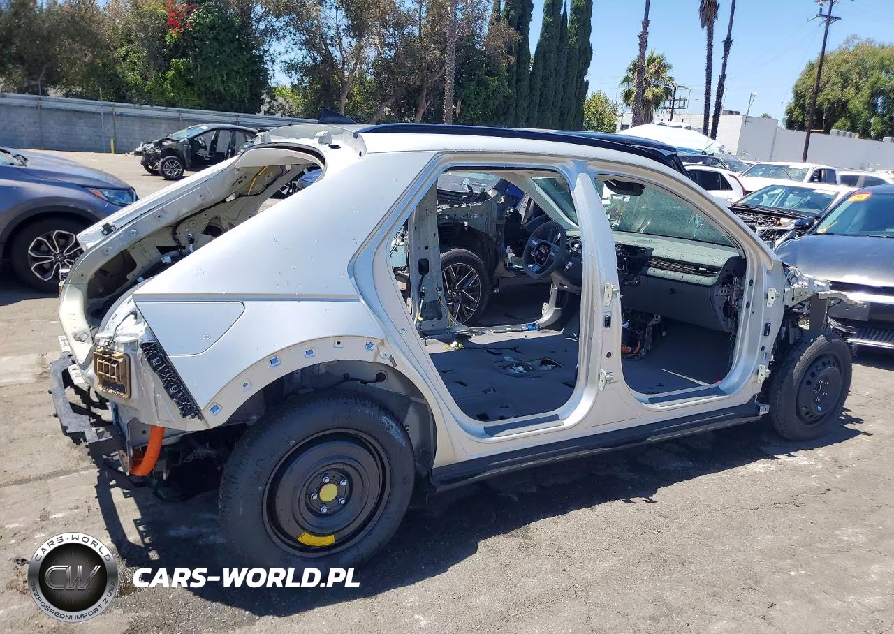 2025 Hyundai Ioniq 5 Sel VIN:7YAKN4DA8SY040277 - 3