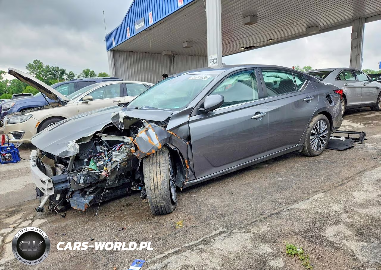 2023 Nissan Altima Sv – zdjęcie 1 z 13
