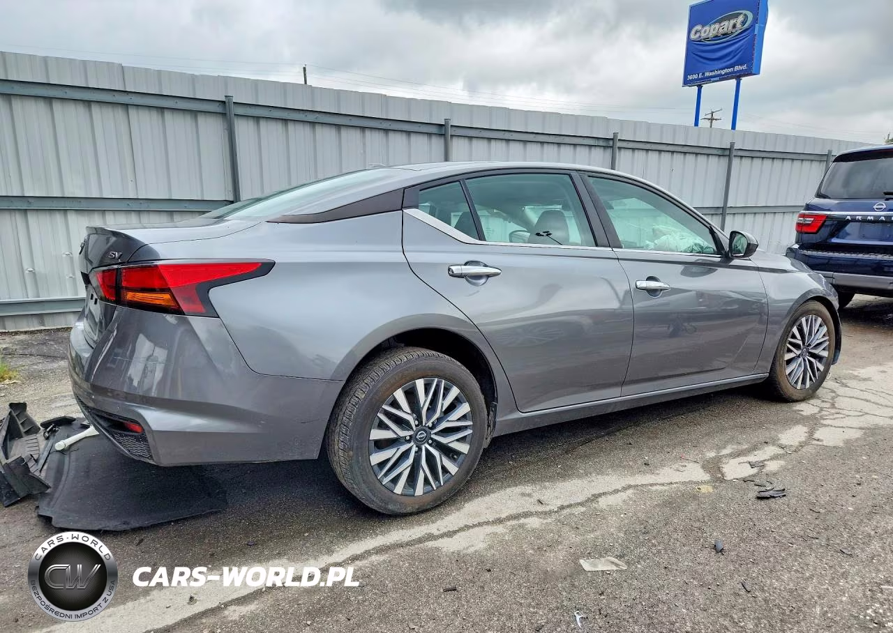 2023 Nissan Altima Sv VIN:1N4BL4DV8PN378437 - 3