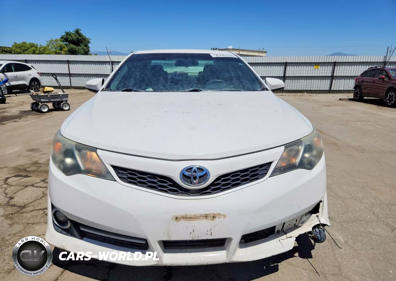 2014 Toyota Camry Se VIN:4T1BF1FK3EU767679 - 5