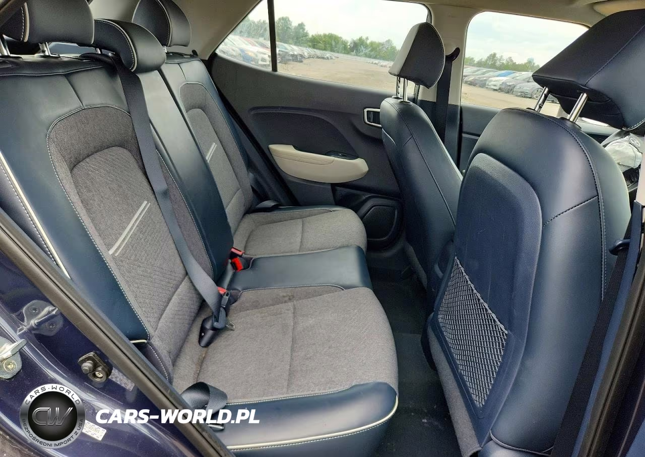 2020 Hyundai Venue Denim VIN:KMHRC8A35LU021909 - 10