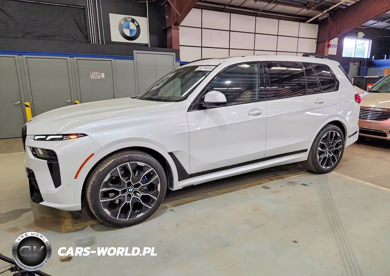 2024 BMW X7 xDrive40I – zdjęcie 1 z 13