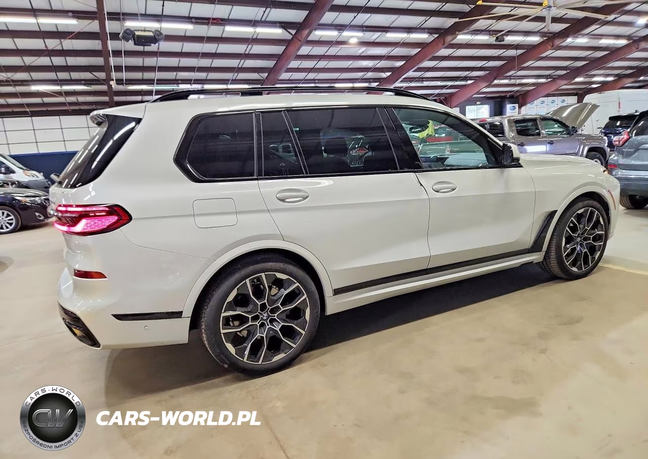 2024 BMW X7 xDrive40I VIN:5UX23EM0XR9S58315 - 3