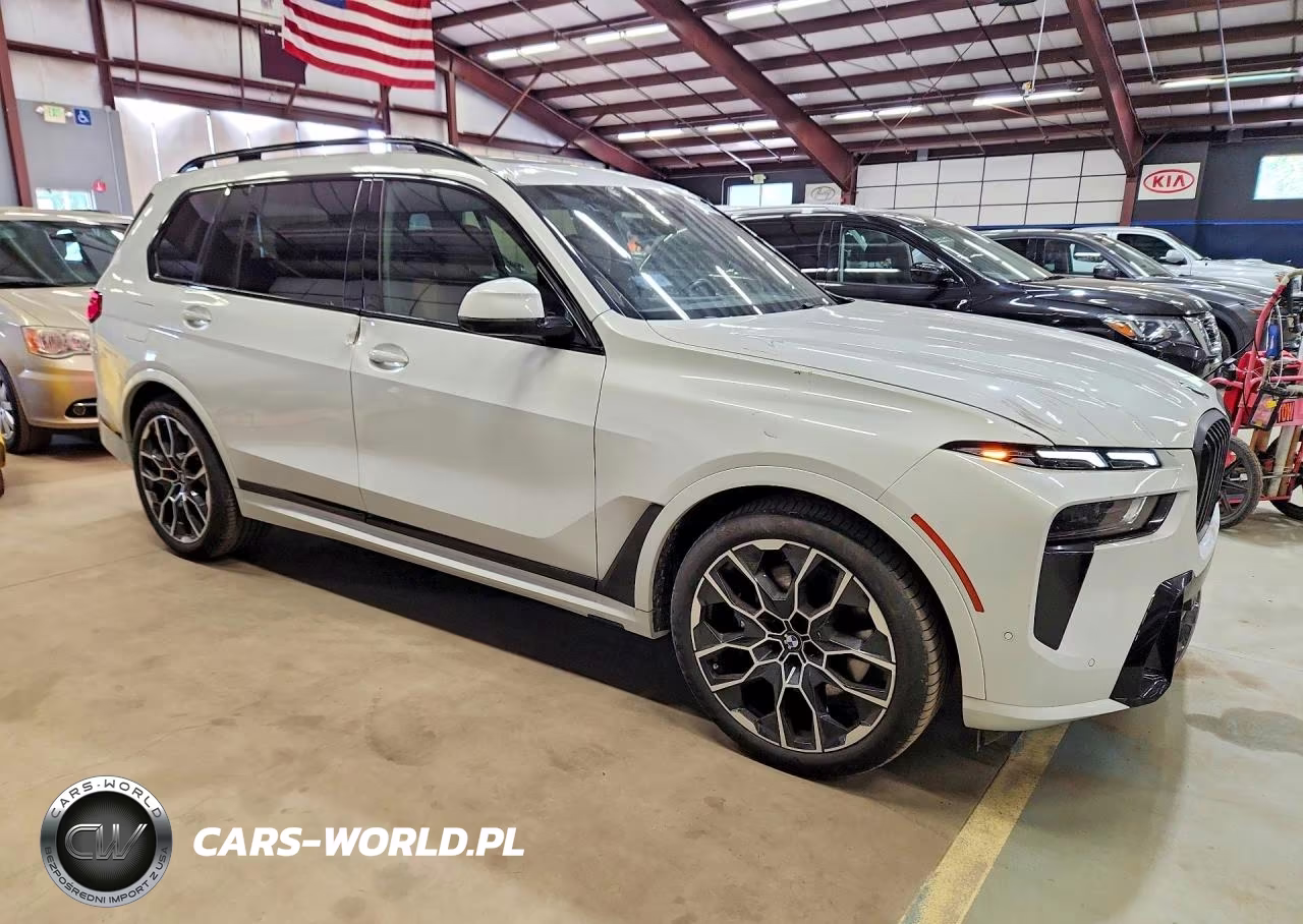 2024 BMW X7 xDrive40I VIN:5UX23EM0XR9S58315 - 4