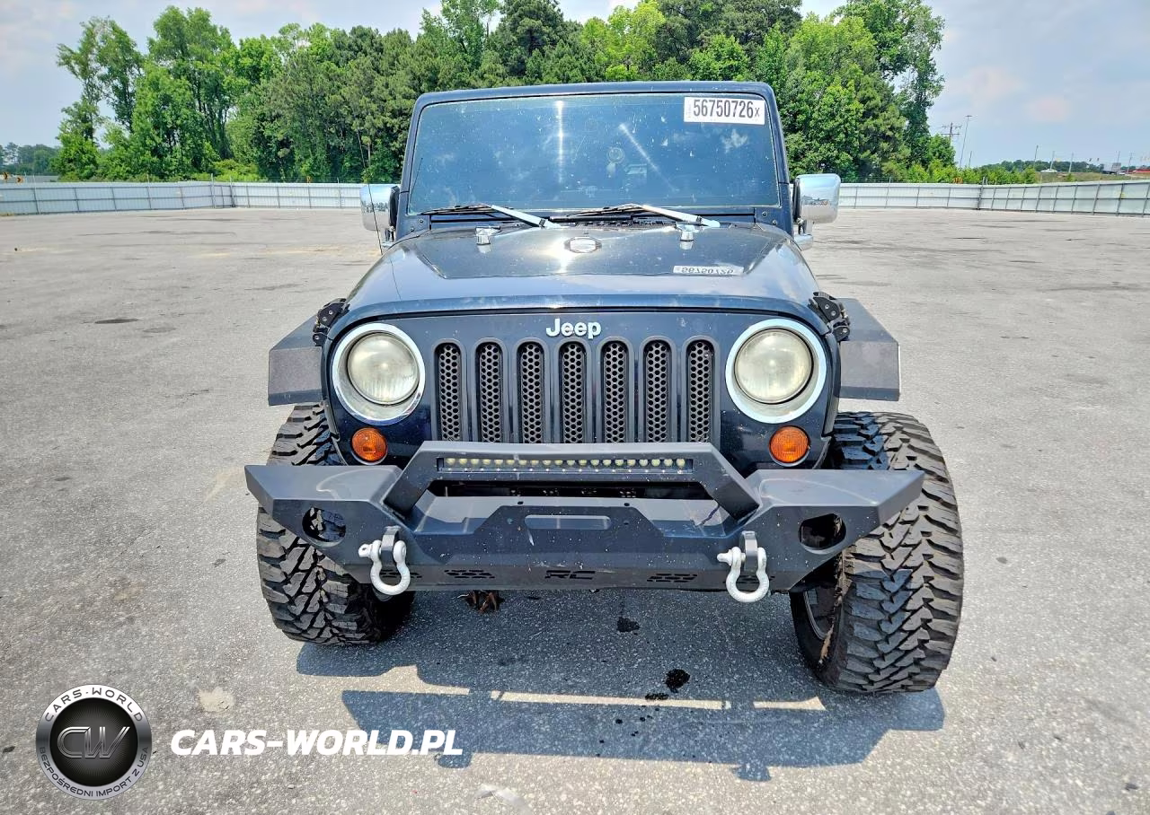 2008 Jeep Wrangler Unlimited X VIN:1J4GB39138L563649 - 5