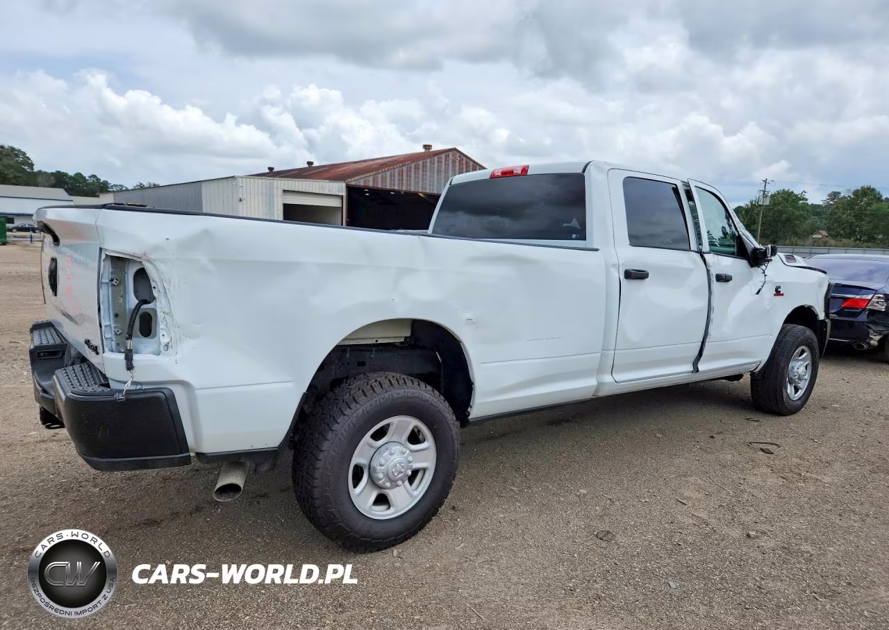 2023 Ram 2500 Tradesman VIN:3C6UR5HL7PG611885 - 3