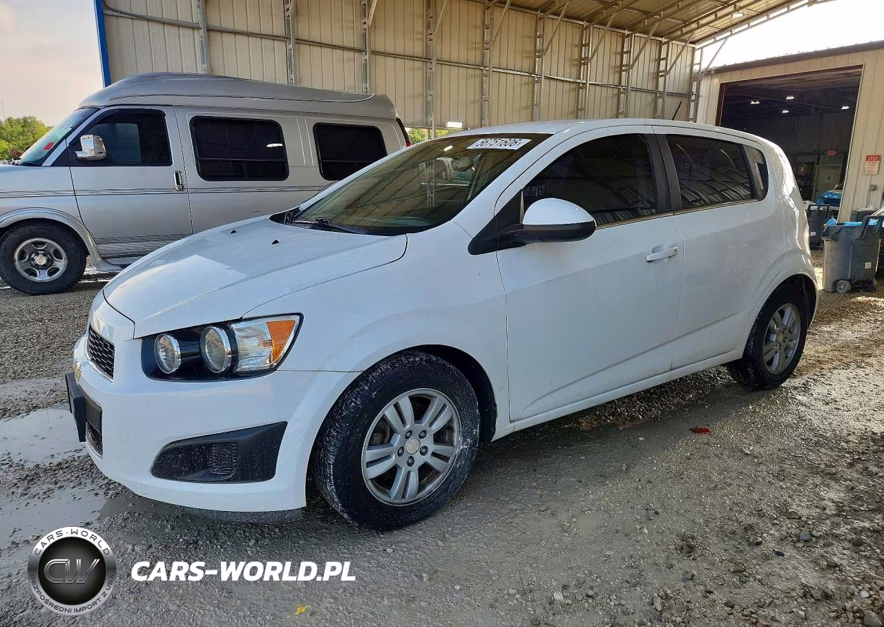 2015 Chevrolet Sonic Lt