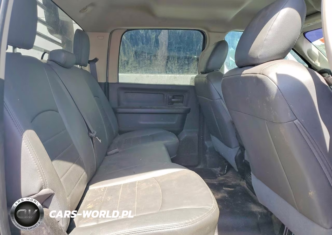 2018 Ram 3500 St VIN:3C63RRGL3JG413137 - 10