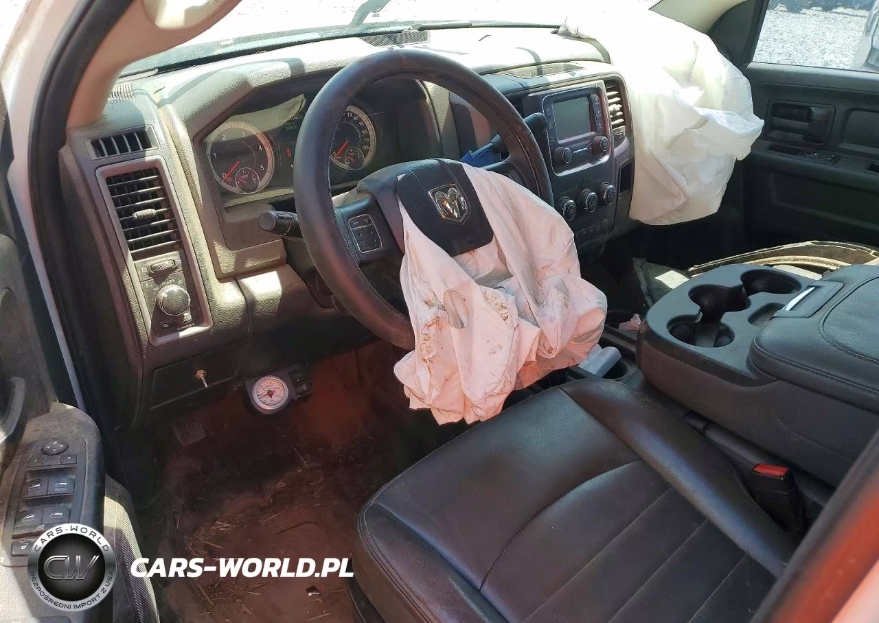 2018 Ram 3500 St VIN:3C63RRGL3JG413137 - 8