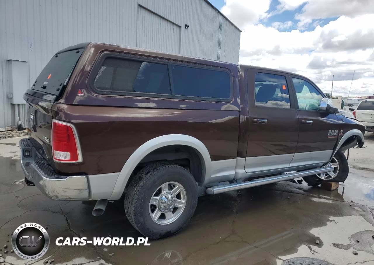 2013 Ram 2500 Laramie VIN:3C6UR5FL1DG575786 - 3