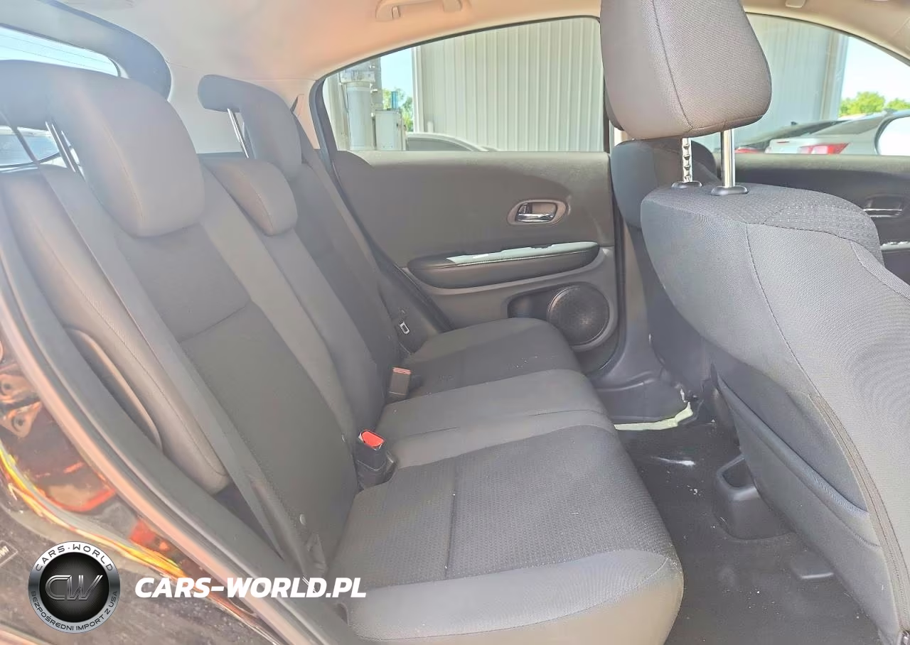 2020 Honda Hr-V Lx VIN:3CZRU6H33LM737847 - 10