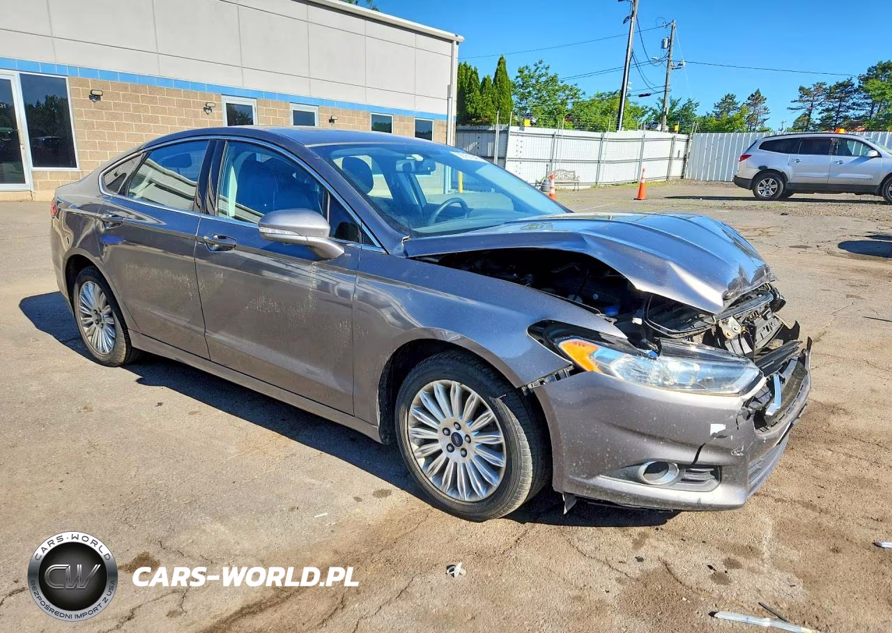 2014 Ford Fusion Se Hybrid VIN:3FA6P0LU1ER349749 - 4