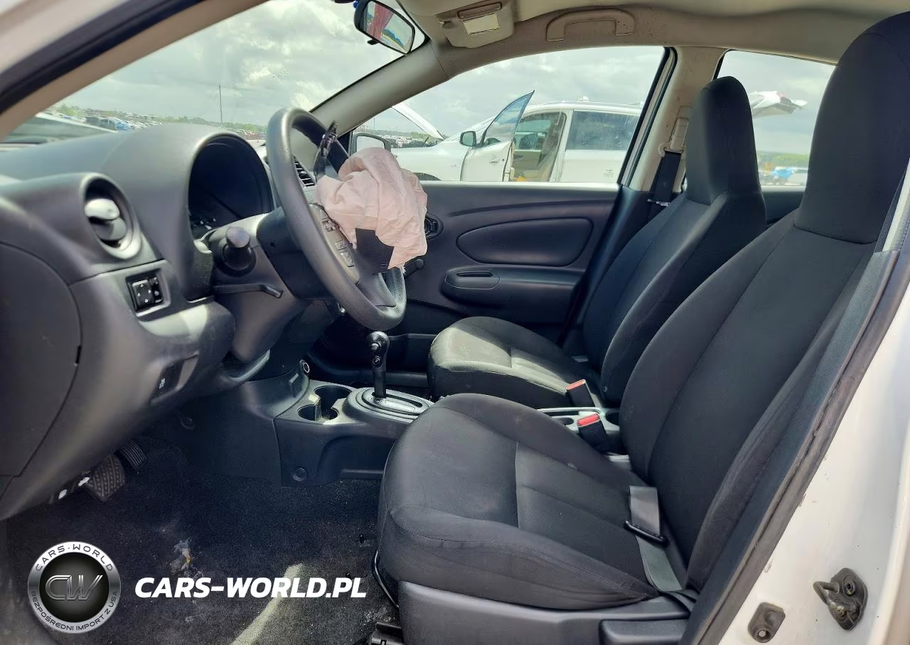 2017 Nissan Versa 1.6 S Plus VIN:3N1CN7APXHL901686 - 7