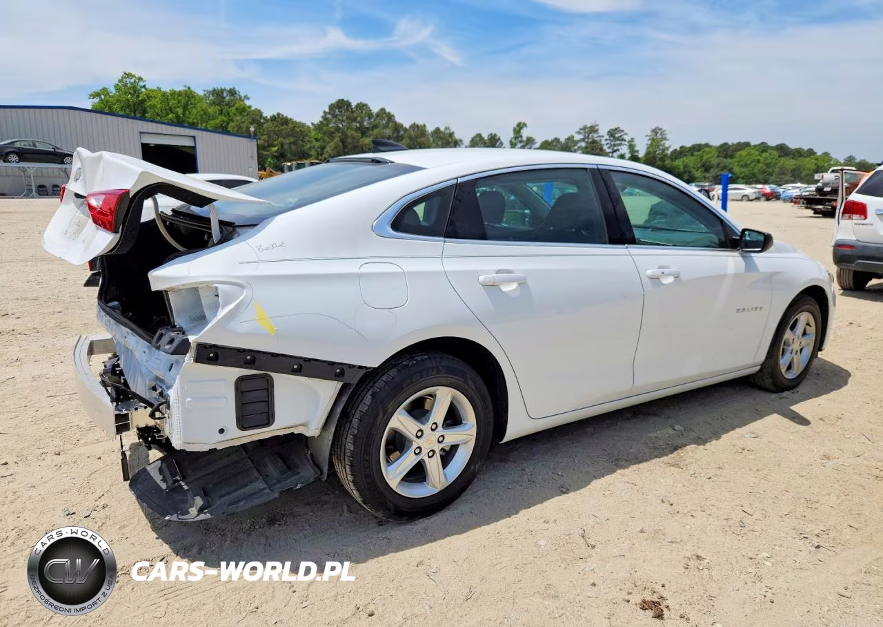 2024 Chevrolet Malibu Ls VIN:1G1ZC5ST7RF166781 - 3