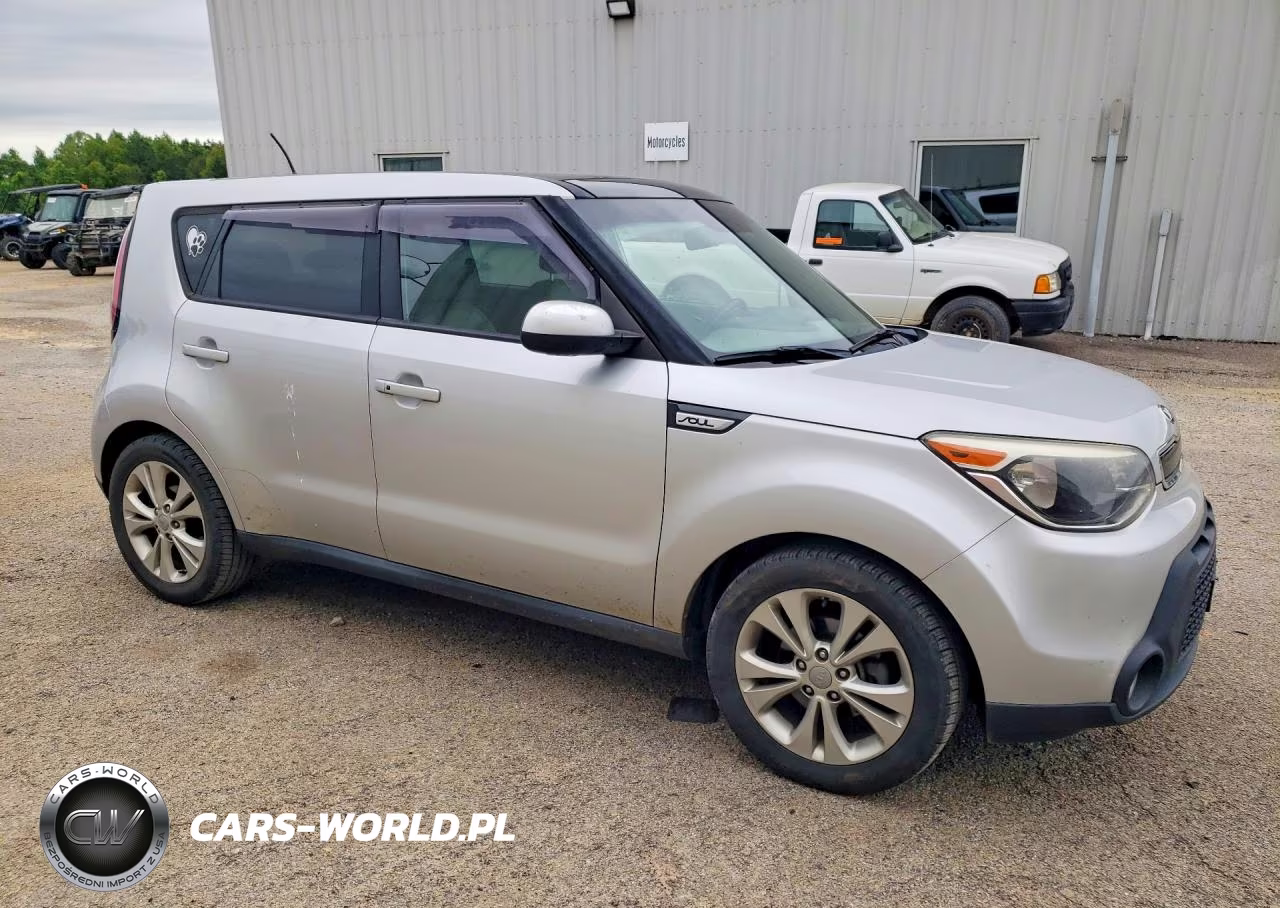 2015 Kia Soul + VIN:KNDJP3A57F7761944 - 4